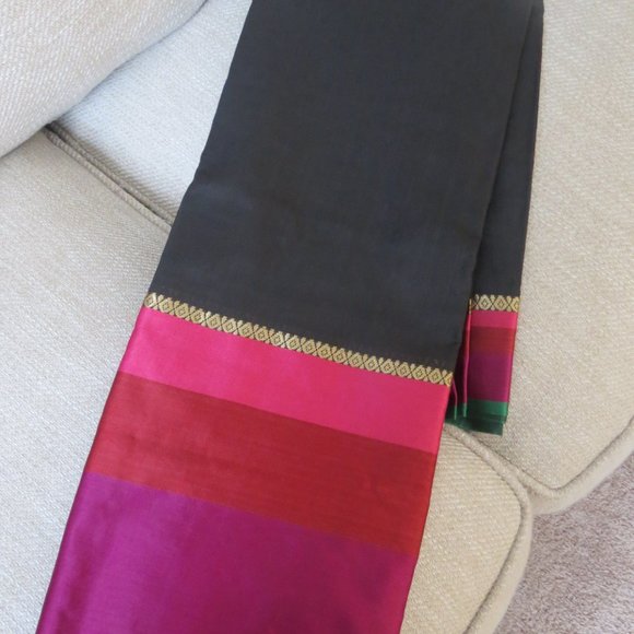 Black Matka Silk Saree - Picture 5 of 6